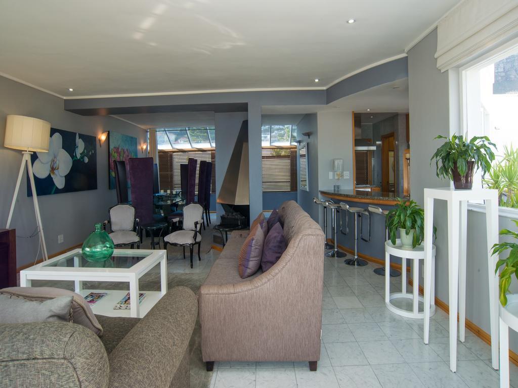 Place On The Bay Self-Catering Cape Town Bagian luar foto