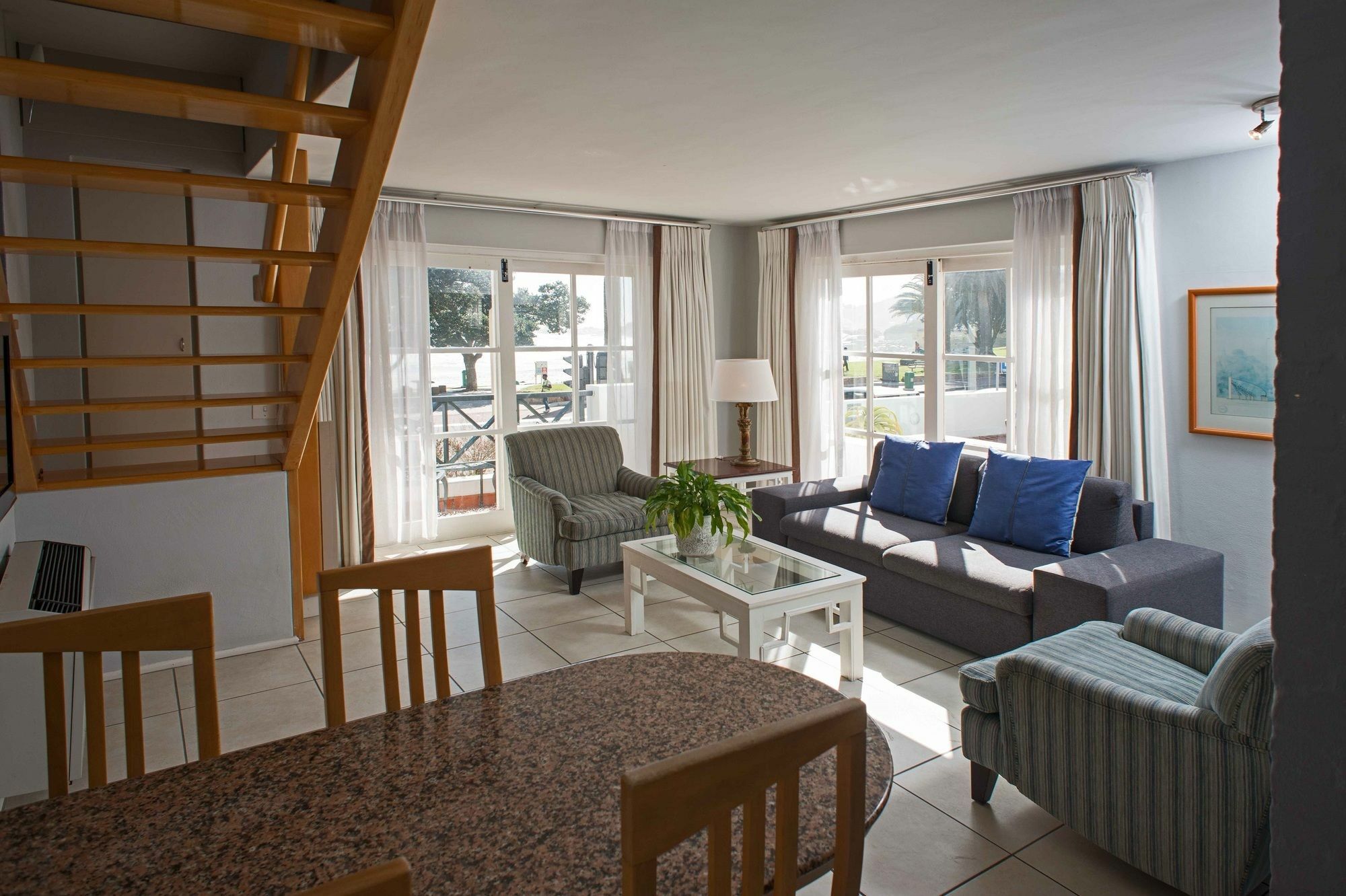 Place On The Bay Self-Catering Cape Town Bagian luar foto