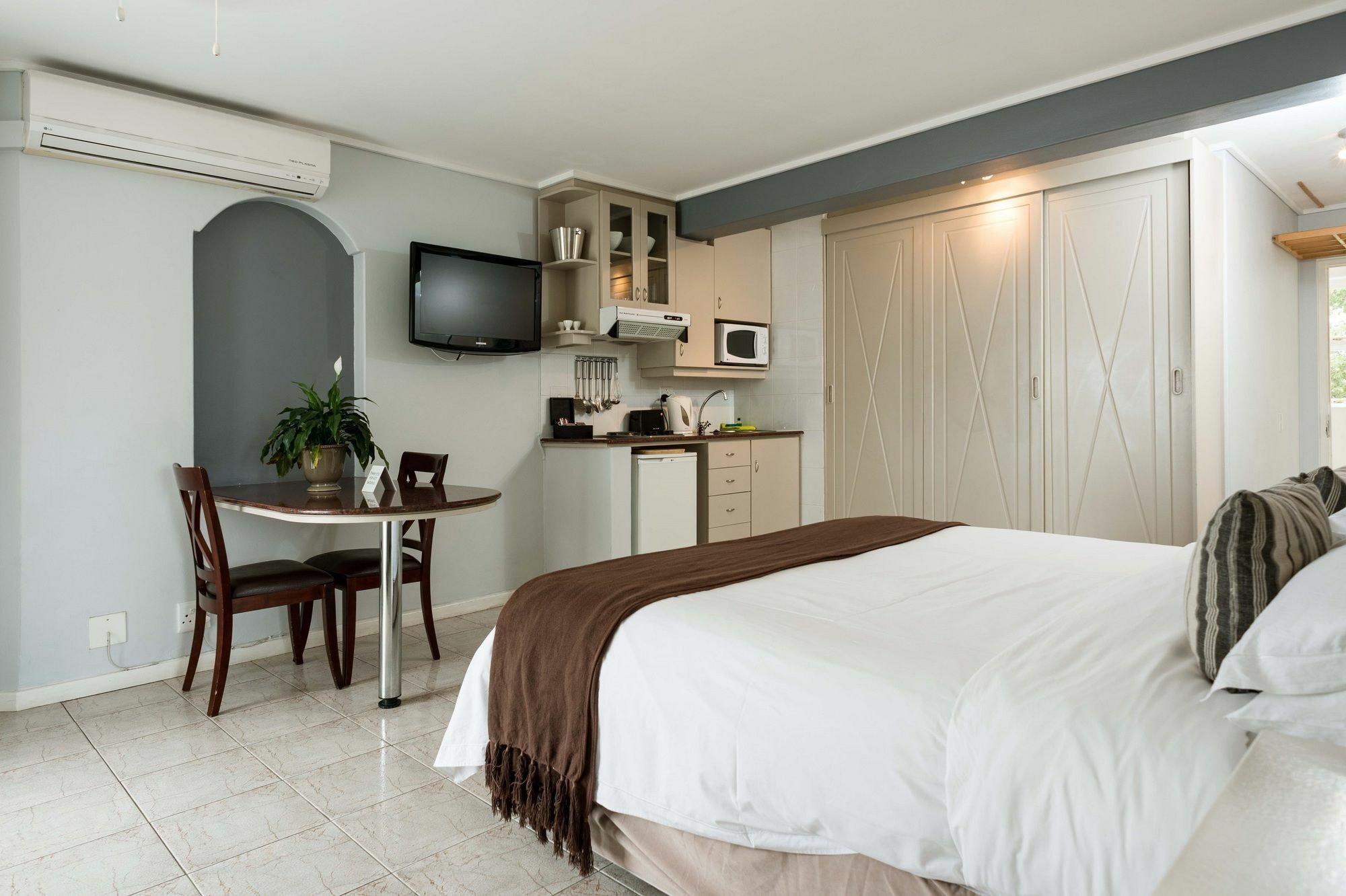 Place On The Bay Self-Catering Cape Town Bagian luar foto